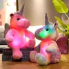 Peluş Bebekler 30cm Luminous Peluş Peluş Unicorn Oyuncakları Aydınlatma LED Renkli Parlayan Dolgulu Hayvan Bebek Çocuklar Noel Hediyesi Kızlar 230922