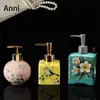 Liquid Soap Dispenser Chinese Painted Ceramic Foam Soap Dispenser Creativity Flower Illustration Shampoo Bottle Home Badrum Dekoration Tillbehör 230921