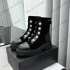 Botas de tornozelo femininas designer camurça couro real rendas falso pérola saltos grossos motocicleta cavaleiro botas de neve senhoras zíperes sapato casual retro preto sapato de lazer