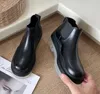Jesienne i zimowe krótkie buty Nowe grube dolne pary w stylu średniej rękawy Elastyczne Wewnętrzne Wewnętrzne, prawdziwe skórzane buty Martin EU35-45 Torba z pudełkiem