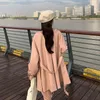 Trench da donna Cappotto in pelle PU rosa da donna 2023 Primavera monopetto O-collo Allentato stile coreano Casual dolce giacca a vento 8897