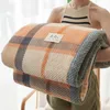 Blanket Beibei Velvet for Beds Thick Warm Soft Sofa Throw Bed Towel Cover Queen King Size Bed Sheets Bedspread Plaid HKD230922