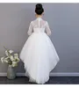 Abiti da ragazza Elegante abito da principessa in tulle bianco con fiori e perline in pizzo, abito da battesimo, festa per la prima comunione