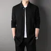 Maglioni da uomo Cardigan lavorato a maglia in tinta unita di alta qualità Giacca a vento Business Fashion Classico coreano Cappotto lungo casual 230921