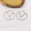 Kvinnans varumärke Hoop Designer Letter Earrings Ear Stud Women Elegance Temperament Simple Ladies Wedding Party Jewelry Accessories