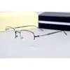 Solglasögon ramar högkvalitativa optiska glasögon Män Egyar Läsning Myopia Recept Glasögonram med tydliga linser MB0129O