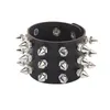 Bangle Skull Star Heart Punk Gothic Rock Drie rijen Metal Stud Spikes Klinknagel Pu lederen polsband Brede manchetarmband 230922