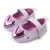 First Walkers 2023 Autumn Baby Shoes Princess Girl Infant Girls Indoor Soft-Soled Heart-Shaped Walking