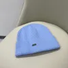 Chapéu de malha de inverno para mulheres designer gorro quente à prova de vento casal chapéu de malha para homens moda presente de natal