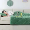 Decken 2in1 Plüsch Cartoon Reisedecke Quilt Falten Auto Büro Nickerchen Sofa Home Hotel Dekor für Herbst Winter Warm HKD230922