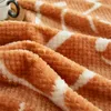 毛布ニッ​​トブランケットスローソフトシェニール糸ニット毛布洗濯機洗えるかぎ針編みの手作りのニットスローブランケット