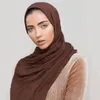 Szaliki kobiety muzułmańskie marszczenie hidżab szalik duży rozmiar zwykły szalec Femme Musulman Soft 100% Rayon plisowany chusta na głowę islamski hidżab opaska 2309921