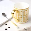 Кружки 380 мл, британская роскошная кофейная кружка из костяного фарфора, креативная высококачественная европейская чайная чашка, молочная офисная королевская ложка