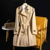 Kvinnor blandar Trench Spring och Autumn 2023 Classic British Double Breasted Medium Length Waterproof Coat 230922