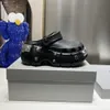 Balencigaa i Hardcrocs Black Mule Mens Rubber Round Toe Platform Välkända tofflor Sandaler Holiday Populära Punk Style Catwalk Lovers Shoes 35-44