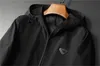 Fashion New Mens Designer Jacket Caps Caps Hiver Automne Baseball Slim Stylist Femmes Windbreaker Sweet Sweet Hoodies Jackets Mathes M-3XL JK18