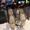 Relógios de pulso ouro refinado aço elegante cobra em forma de relógio feminino quartzo com diamante incrustado oval versátil