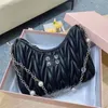 Hobo da donna Wander Matelasse hot bag Borsa da donna di lusso sotto le ascelle Pochette firmata con tracolla con cerniera Borsa a tracolla Borse in vera pelle