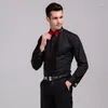 Camicie eleganti da uomo Arrivo Polsino francese Colletto con punta ad ala Smoking formale Sposo Matrimonio per uomo Costume di scena