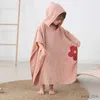 Battaniye kundaklama pamuklu bebek bornoz banyo havlusu ile kaput plajı ile bebek çocuk çocuk karikatür boombores kız için