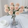 Fleurs décoratives 5 pièces boule de soie artificielle chrysanthème Bouquet pour arc de mariage maison ornementale pot de fleurs décor accessoires fausse fleur