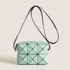 MINI GEOMETRIC LINGGE BASSE PICCOLA PICCOLA PUNSO CAPID CASCHIO NUOVO PILLO PULTICO PULTICO PIGNO PIGNOW GIORNO CROVE BASS