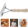 Peigne à cheveux pour vêtements de chien, fourniture quotidienne pour animaux de compagnie, brosse en acier inoxydable, poignée de râteau, outils de beauté