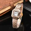 Kvinnor tittar på Stone Case Rose Gold Quartz Movement Jewelry Clasp Fashion Design Watch Splash Waterproof Arvur Montre de Luxe248f