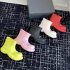 Damen-Regenstiefel, Designer-Freizeitschuhe, wasserdicht, Wasser, stereoskopisch, großer Kopf, weiche Sohle, EVA, schicke, feminine Designer-Schuhe