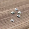 Koraliki 20pcs 925 Srebrny kwiat 3,5 mm dystansa koralików Caps End DIY Jewelry A2298