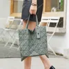 Portafoglio di lusso geometrico 2024 Nuova borsetta Lifetime Six Grid Frost Scegli Sottomerona Colore della spalla versatile Diamond Tote Bag Borse Designer Woman Borsetta