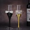 Copos de vinho requintado casamento matchmaking celebração romântico champanhe mão sobre noivo noiva stemware 230923