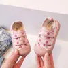 Baskets printemps tête ronde garçons et filles chaussure bébé doux coréen enfants chaussures enfants toile 230923