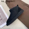 2023 Nya vinterstövlar Fur Ladies Snow Boot Real Sheepskin Wool Low-Cut Warm Fashion Brand Shoes Man Women Plysch Short Booties Super Ultra Mini Botas