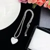 Fashion Heart-Shaped Necklace Designer Couples Pendant Necklaces Personality Letters Design 2 Colors274Z