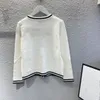 デザイナーの女性編みセーターカーディガンジャケット女性カーディガンアウターウェアジャケットスウェットシャツ黒い白い長袖ニットコートチンH51