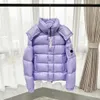 Designer Moncle R 70 -årsjubileum Mens Down Jackets Luxurious Classic Embroidered Badge Outterkläder Rockar POocked Hooded Winter Jacka Parkas 01