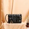 حقيبة Crossbody 7A Cassettes Bottevenets المنسوجة intrecciato حقيبة اليد السحابة الصغيرة Highh0a0