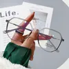 Solglasögon Anti-Blue Light Glasses TR90 Ultra-Light Full Frame Men and Women Anti-Radiation Computer Goggles Studenter Fashion Daily Eyewear