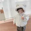 ダウンコート冬の服の子