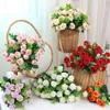 Dekorativa blommor konstgjorda siden rose bukett falska blommor vit eukalyptus lämnar pion bröllop bord party vase heminredning