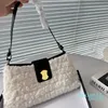 Luxurys UnderArm Handbagファッショントートクロスボディバッグクラシックウールシングルショルダーハンドバッグ女性財布冬のフラップトート