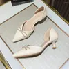 Scarpe eleganti Sandali Per Le Donne 2023 Primavera Estate delle Donne Retro Casual Sandali di Perle Moda Tacchi A Spillo Femminile Zapatos De Mujer