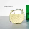 Abottegas BVneta Дизайнерские мини-сумки-тоут Candy Mini Jodie Плетеная мини-сумка из овчины Мини-сумка с сардинами Ручная сумка с золотой ручкой 7R76