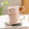 Tasses nouveauté à la main aiment amour tasse créative coeur manche manche d'eau en céramique lait bel rose à la main