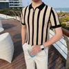 Camisetas para hombres 2023 Personalidad de alta moda Cremallera Solapa Camiseta casual Verano Retro Raya Color Contraste Tejer Camisa de manga corta