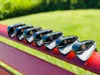 Nowe czarne kluby golfowe P LePlus L-01 RH Futed Irons Zestaw Męs