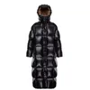 Parkas Womens Down Jacket Designer Winter Jacket Women Womens 자수 배지 길이 무릎 후드 더드 복어 재킷 두꺼운 따뜻한 복어 코트