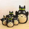 Nyhetsartiklar Anime Totoro Piggy Bank Harts Cartoon My Neanver Totoro Money Box Japanese Figurines Födelsedag Kid Presentmynt Saving Box Storage 230923