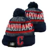 Berretti da uomo Cappelli Tutte le 32 squadre Lavorato a maglia con risvolto Pom Idians Berretti a righe Sideline Lana calda USA College Sport Cappello lavorato a maglia Hockey Cleveland Beanie Cap per donna